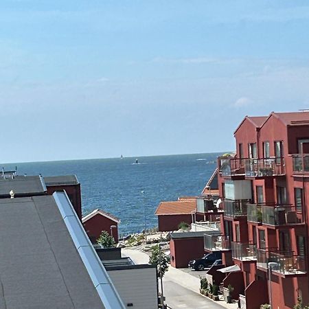 Apartament Pa Bryggan Skärhamn Zewnętrze zdjęcie
