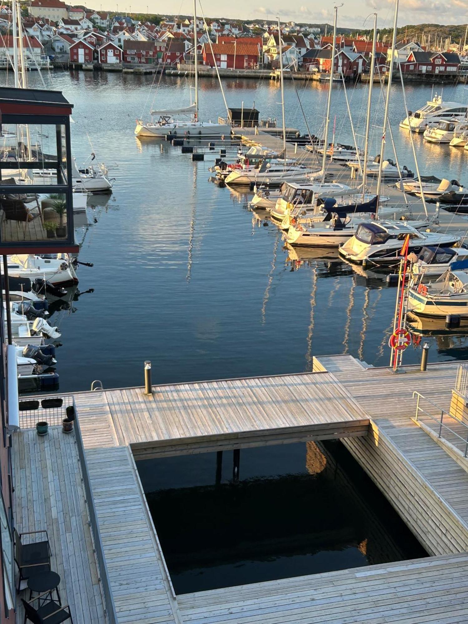 Apartament Pa Bryggan Skärhamn Zewnętrze zdjęcie